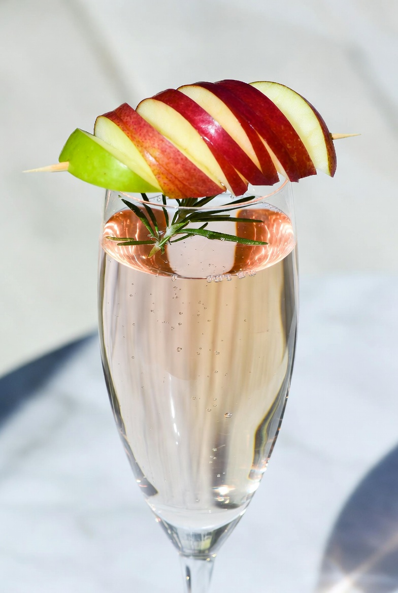 How to make a Apple Berry Crush Cocktail (2026) 4.5 (21)