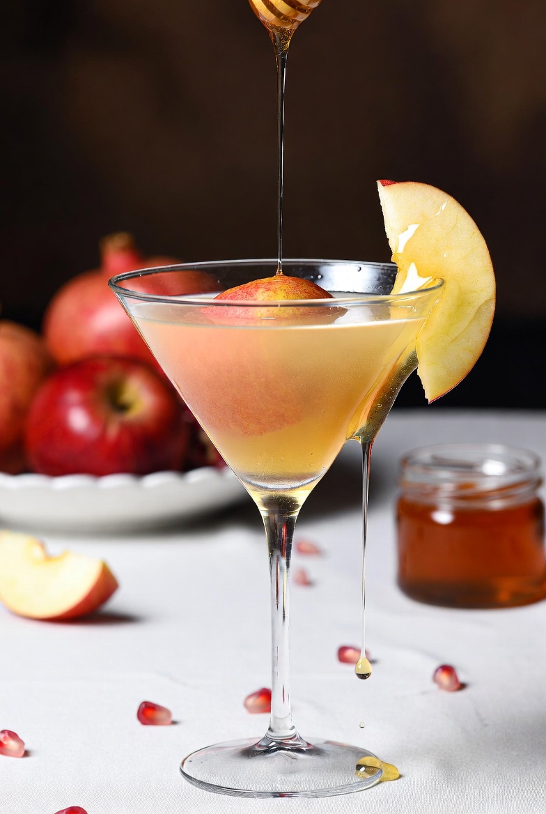 How to make a Jewish New Year Cocktail (2026) 3.4 (181)